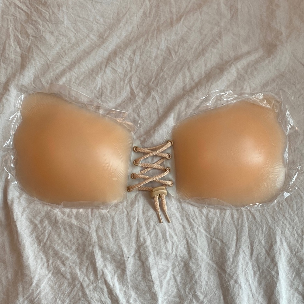 Push Up Backless Sticky Bra